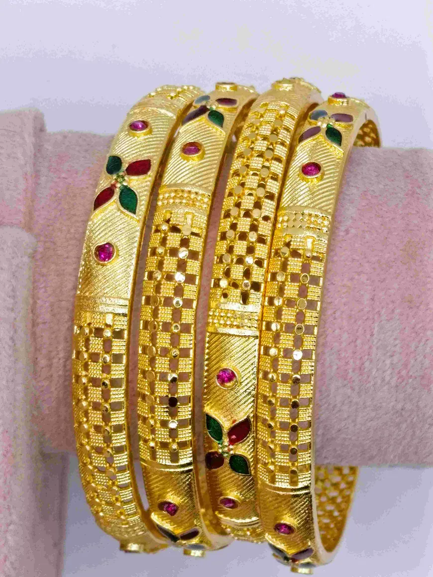 Stylish gold plated bangle for women - Lorieyn jewellery