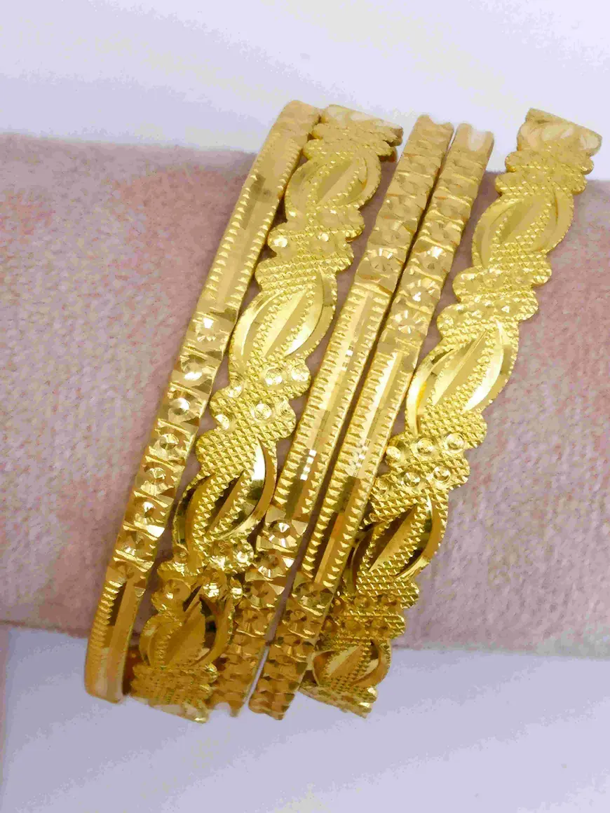 Stylish gold plated bangle for women - Lorieyn jewellery