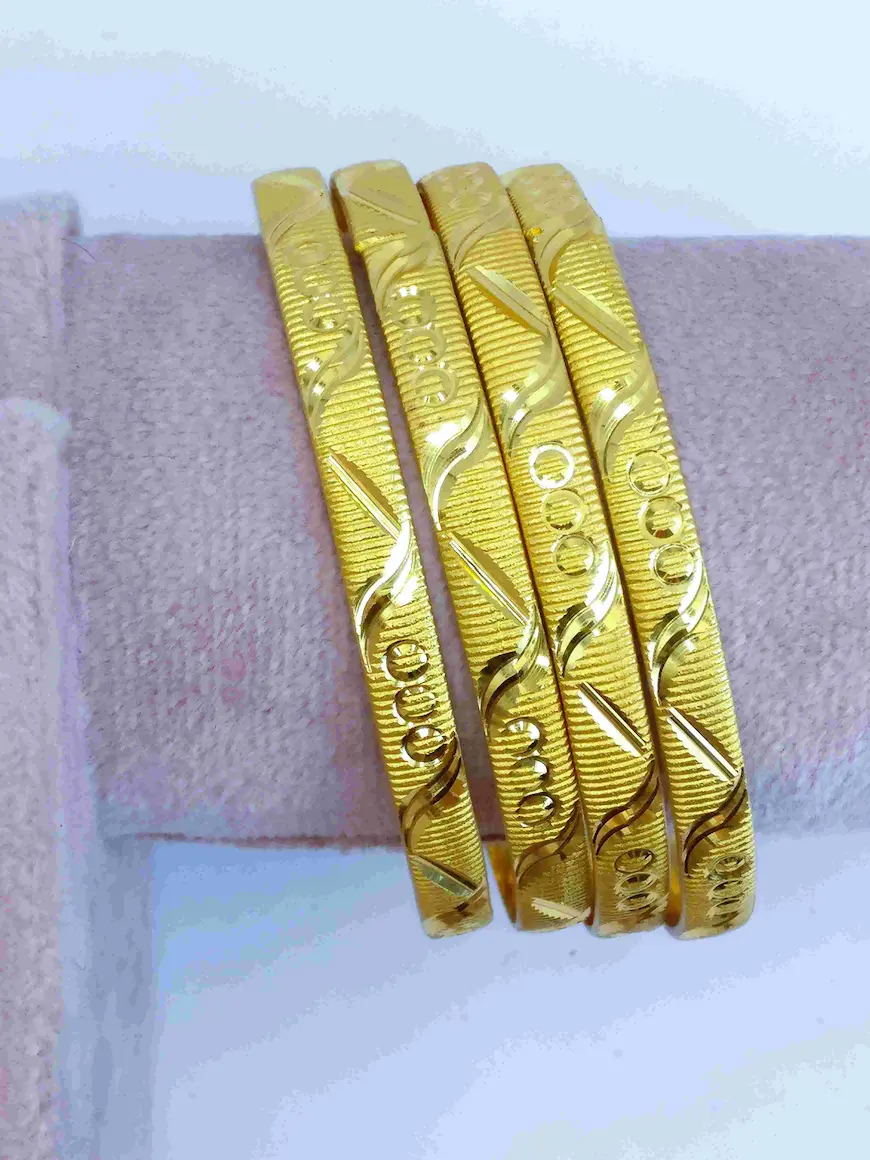 Stylish gold plated bangle for women - Lorieyn jewellery