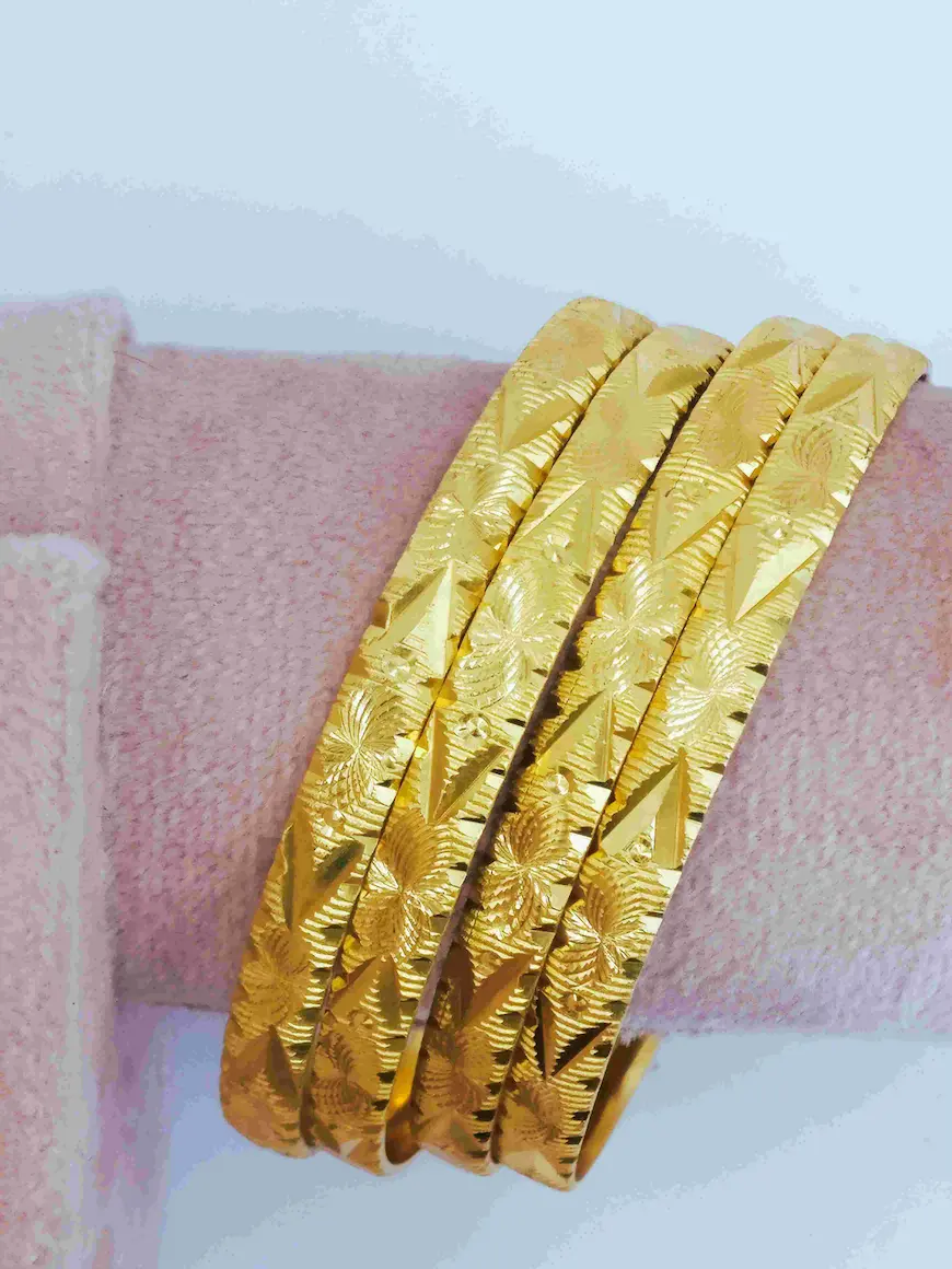 Stylish gold plated bangle for women - Lorieyn jewellery